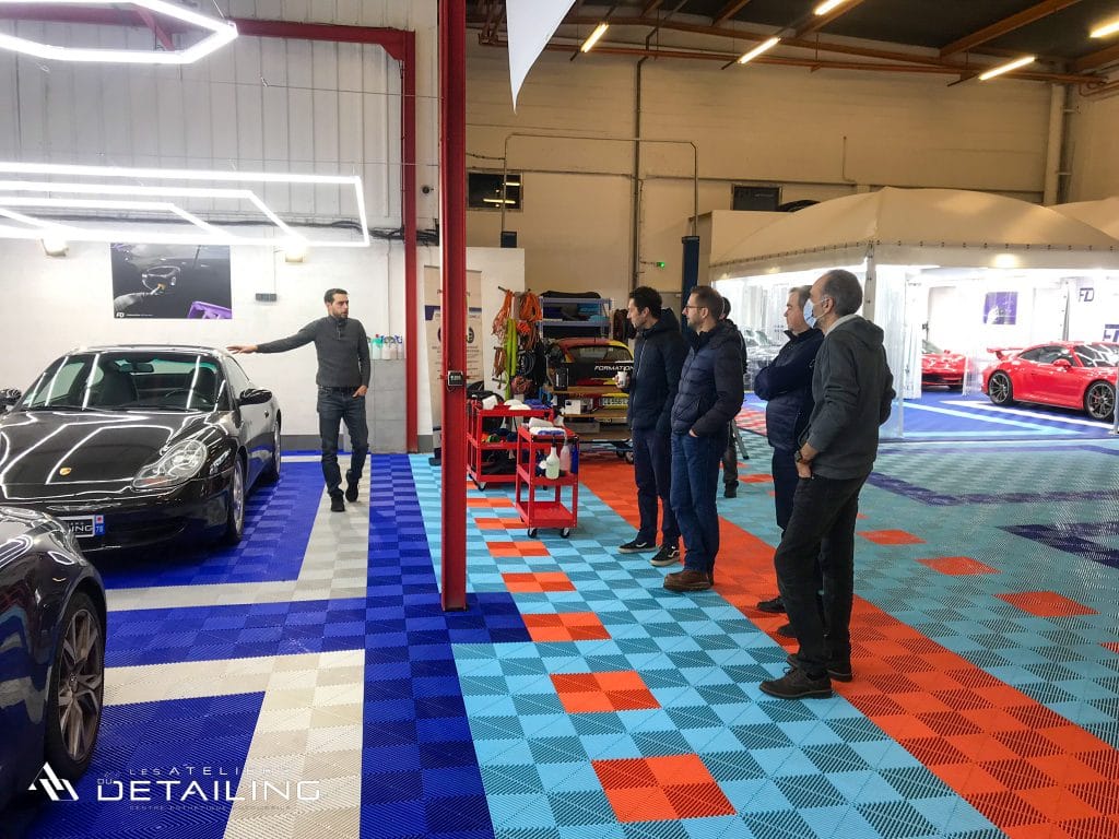 initiation lavage et lustrage de voiture dans le 78 a trappes par les ateliers du detailing (3)